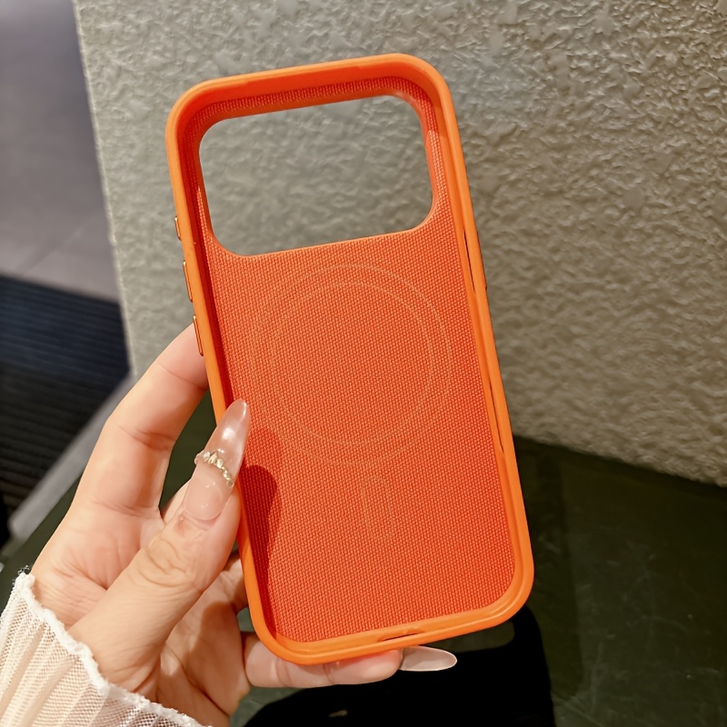 Hoogwaardige telefoonhoes van  - Liquid Silicone Magnetic Phone Case recensie en prijs